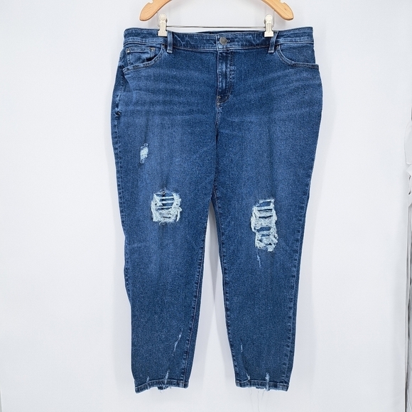 Lane‎ Bryant Dark Wash Distressed Flex Magic Waistband Mid Rise Boyfriend Jeans - Picture 1 of 10